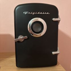 Frigidaire Mini Desk Fridge Cooler With Speakers