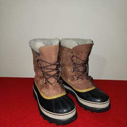 CARIBOU  HAND CRAFTED  SOREL WATERPROOF MENS  US SIZE 9