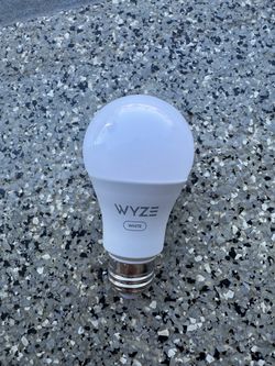 Wyze light bulb