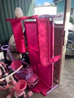 Free toddler bed