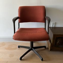 Single Chair