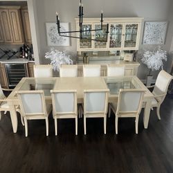 Dining Room Table, Chairs & Buffet 