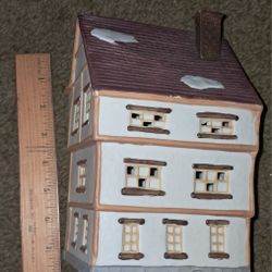 Holiday Expressions 1992 Ceramic House Restaurateur's