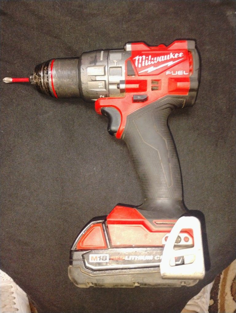Milwaukee Hammer Drill