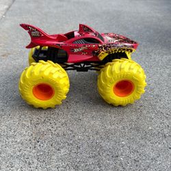 Hot Wheels Lava Shark