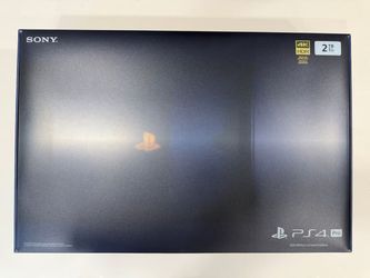 RARE PS4 Pro 500 Million Edition CIB