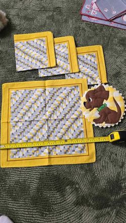 Vintage 1950s Mid Century Yellow Geometric Napkins & Puppy Pot Holder Set