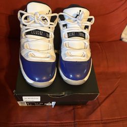 Youth Air Jordan Retro Low