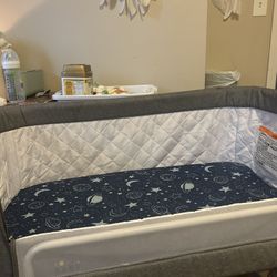 Baby Bassinet And Baby Walker And Ball Pit Clean Smoke Free Home 