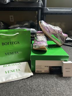 Bottega Veneta Orbit Pink
