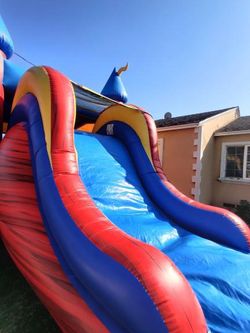 Waterslide Jumper