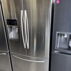 Samsung French door refrigerator we finance 3202 Waterloo Rd. in Stockton