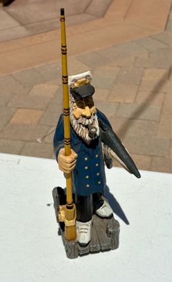Nautical-themed statuettes / figurines, (David Frykman)