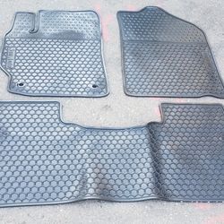 Toyota Camry Floor Mats Aftermarket 2015