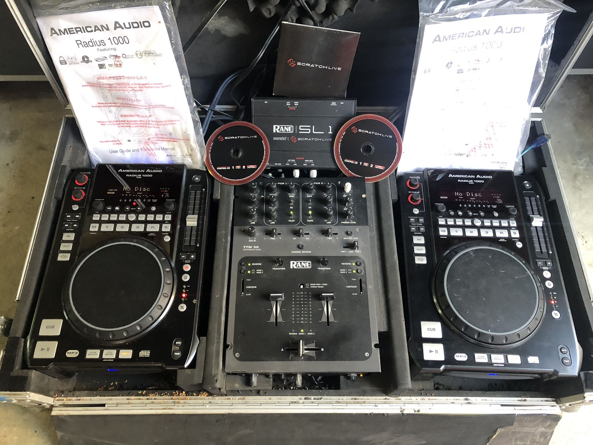 Complete CD DJ Setup with Serato Scratch Live