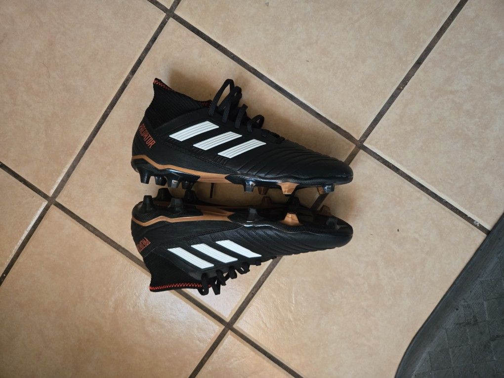 Adidas Soccer C.