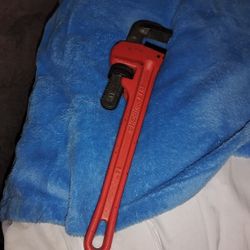 Wrench 