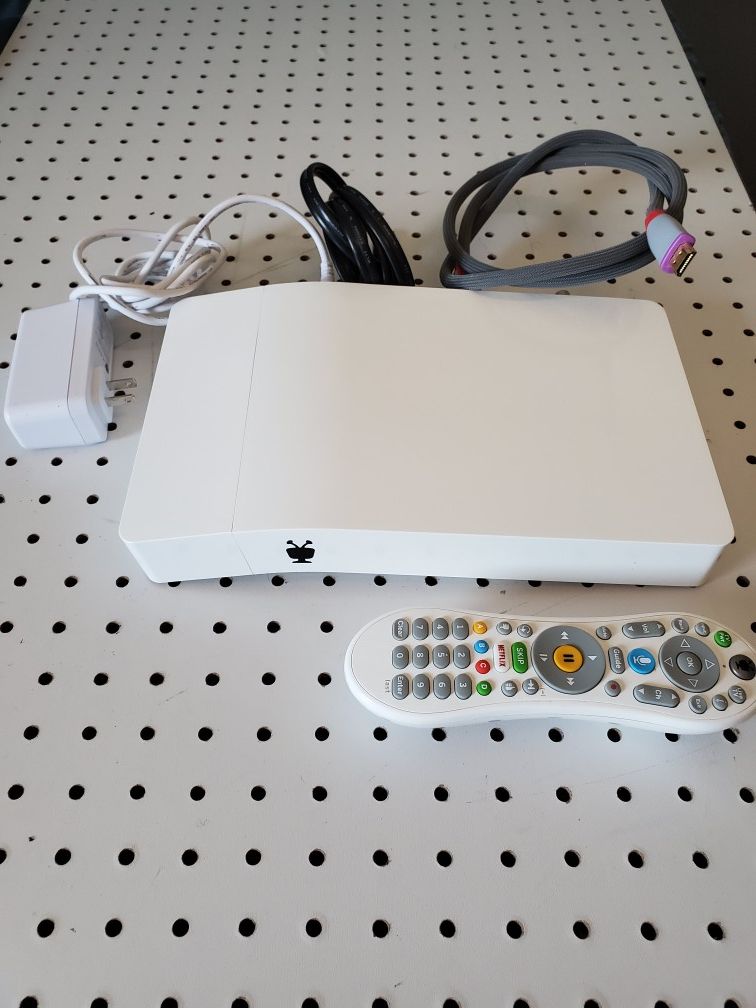 TiVo bolt 500 HD model TCD-849500