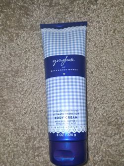 Gingham. New.