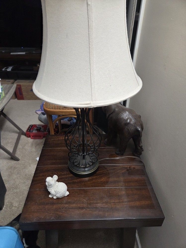 End Table With Lamp X2