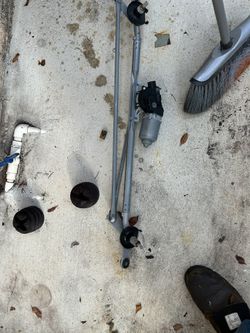 2019-2020 Chevy Silverado Windshield Wiper Motor