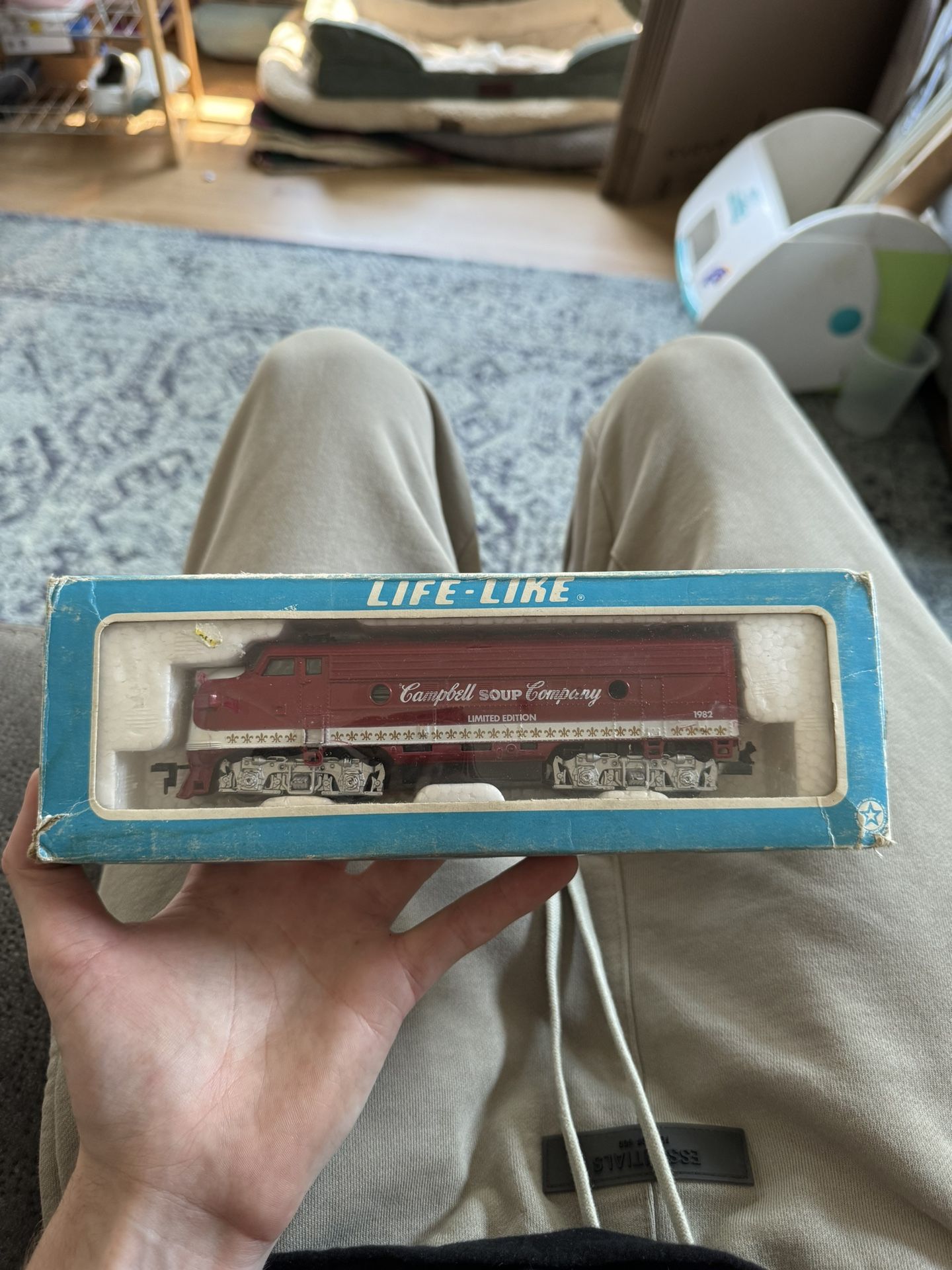 2 Life-Like HO Scale Campbell’s Soup Train Engine – 1982 Limited Edition