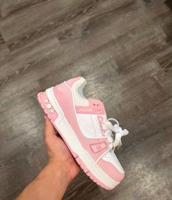 Lv women