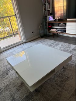 Coffee table with storage