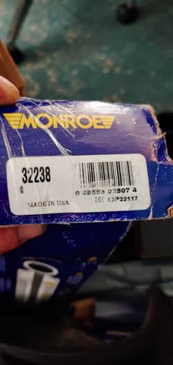 Moor leaf spring shackle * NEW IN BOX