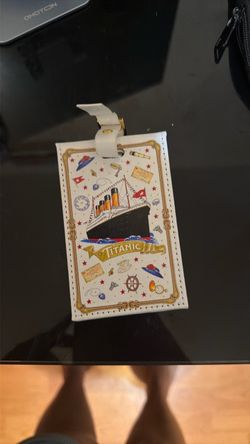 Titanic luggage tag