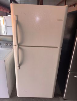 White Frigidaire Refrigerator And Freezer