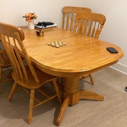 Solid Wood Extendable Dining Table Set – Seats 6–8 (6 Chairs Included)
