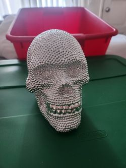 Silver Metal Skull halloween Decor