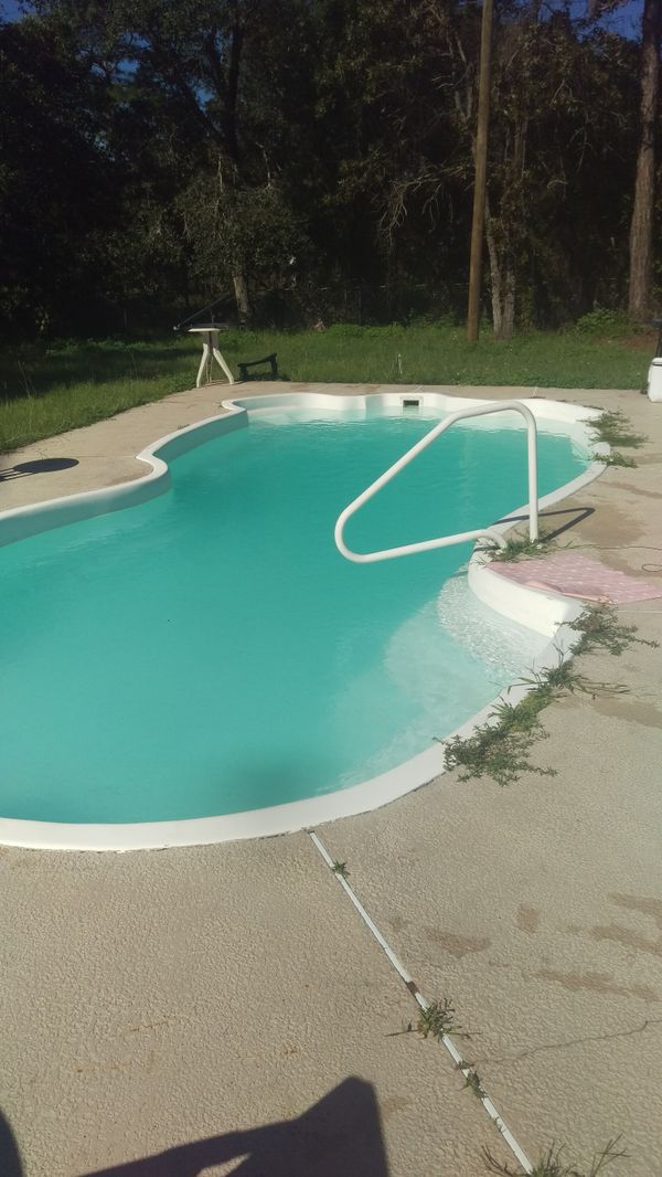 35 ft long 5ft deep fiberglass pool she'll and filter for Sale in Hudson, FL - OfferUp