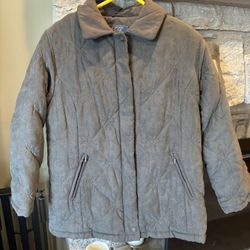 New Women’s Coat Size Large