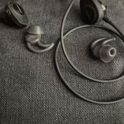 Boss Sport Wireless Headphones  Bluetooth 