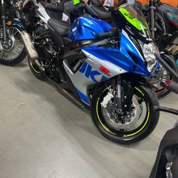 2023 GSX-R 600 Low Miles