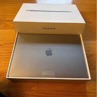 2017 MacBook Air i7 8gb Ram With Box Charger In Excellent Condition