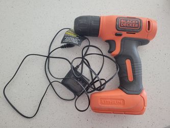 Black + Decker BDCD8 drill (rechargeable, battery built in)