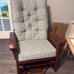 Amish Glider Rocker