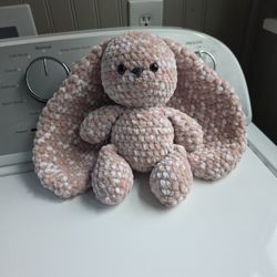 Sweet, SOFT Crochet Bunny