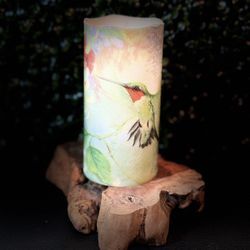 Custom Real Wax Pillar Candle Humming-bird with flickering effect 
