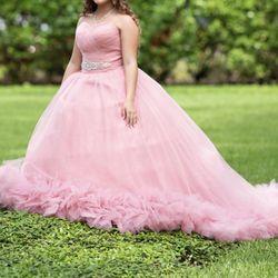 Quinceañera /Sweet Sixteenth Dress with hoop