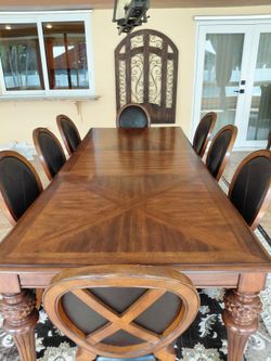 Wood Dining Table and Chair Set