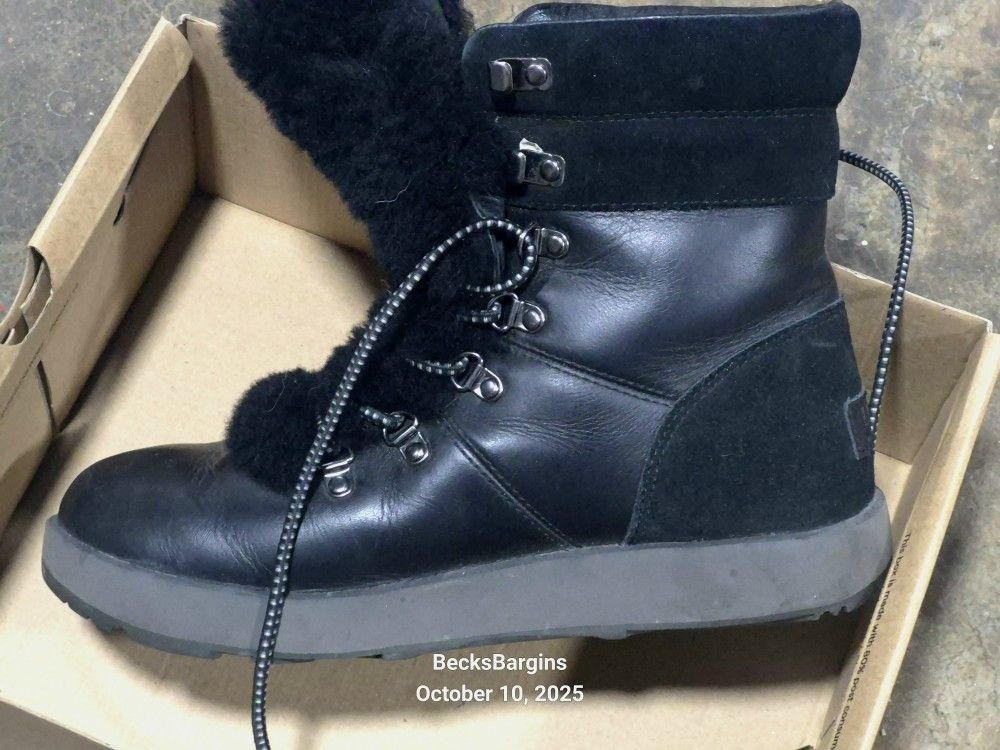 Viki Ugg Waterproof Arctic Boots.