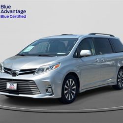 2020 Toyota Sienna Limited 7 Passenger Minivan 