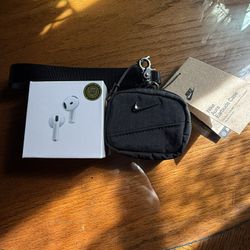AirPods 4 (ANC) Nike Aura Case NEW 