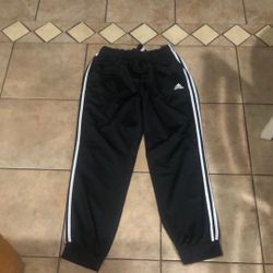 Adidas Joggers Pants Women’s Sz.. L ( Like New)