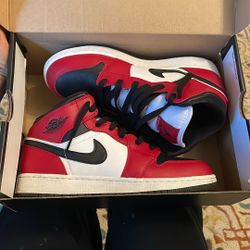 Jordan 1 Gym Red