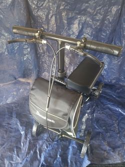 Knee scooter